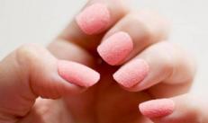 Velvet sand on nails: what is it, technique and application instructions